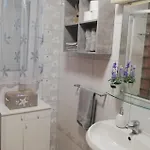 Gloria *