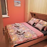 Guest House Gloria * Šilo